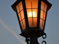 Lamps and lanterns