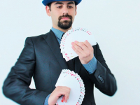 How to do doin & card magic tricks