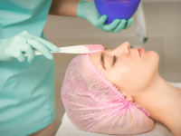 RECURSOS FOTOTERAPÊUTICOS APLICADOS À ESTÉTICA