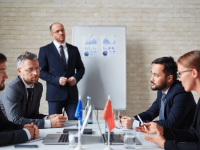 ABUSO DO PODER POLÍTICO