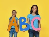 PRÁTICA PEDAGÓGICA EM LETRAS III