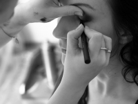 Fundamentos do Visagismo: Aprenda a analisar e utilizar as proporções faciais para criar harmonia estética