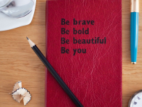 Aprendendo as Técnicas Essenciais para se Tornar uma Sereia Profissional