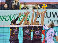 Escola de Vôlei: Fundamentos e Técnicas