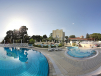 Recepción y Atención al Cliente en Hotelería