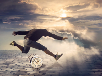 Desenvolvimento Infantil e Aquisição de Capacidades-Um Enfoque no Brincar no Contexto Hospitalar